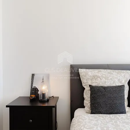 Apartment Le Bagatelle C.l.s *